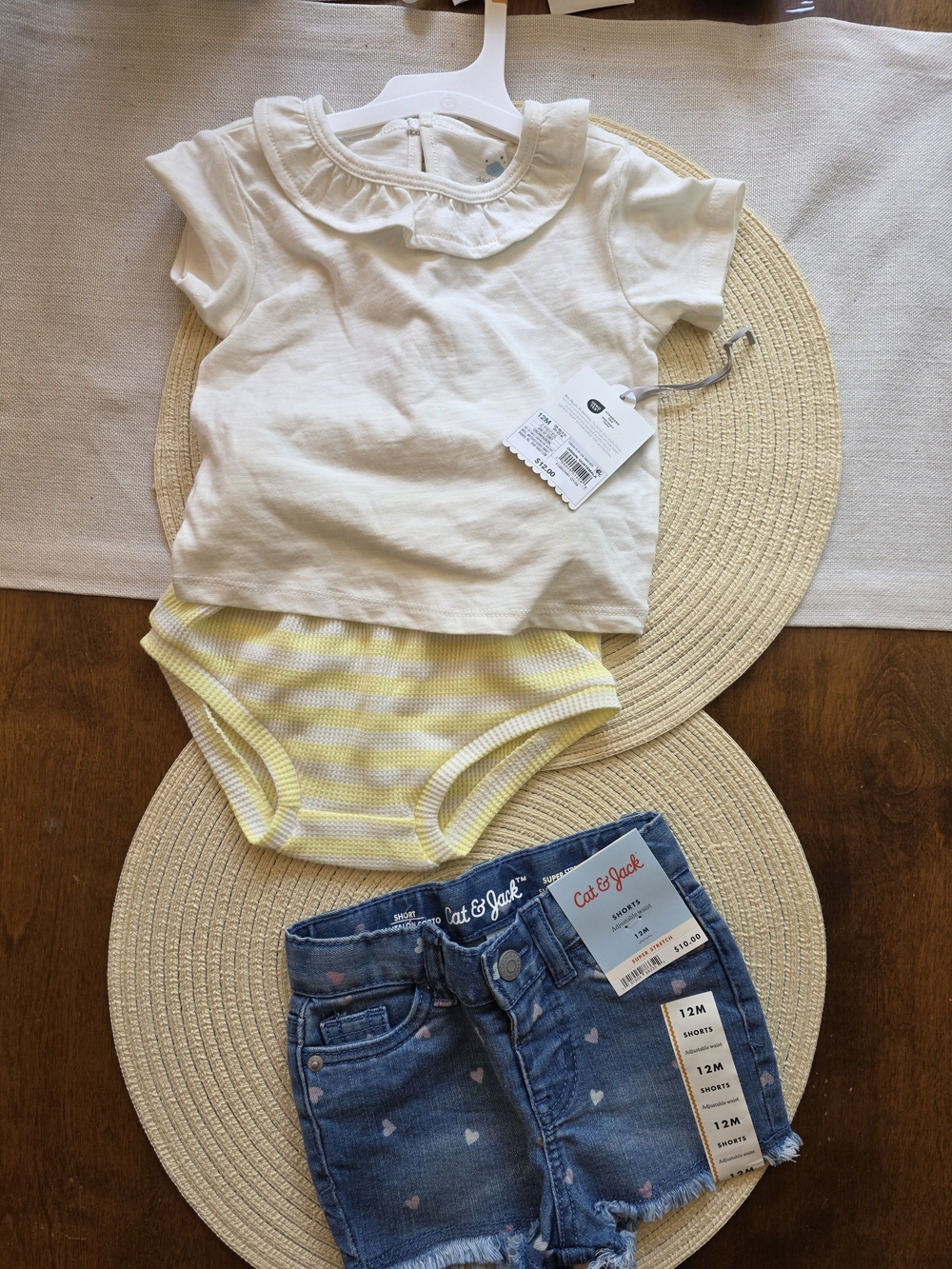 12 Month Bundle. 2 Peice Outfit And Shorts